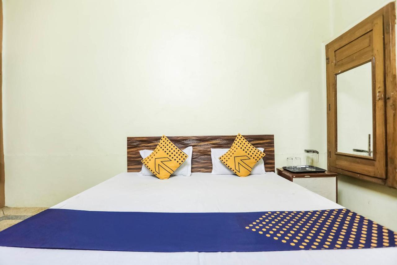 Spot On 64751 Hotel Shivani Palace Muthiganj Exterior photo
