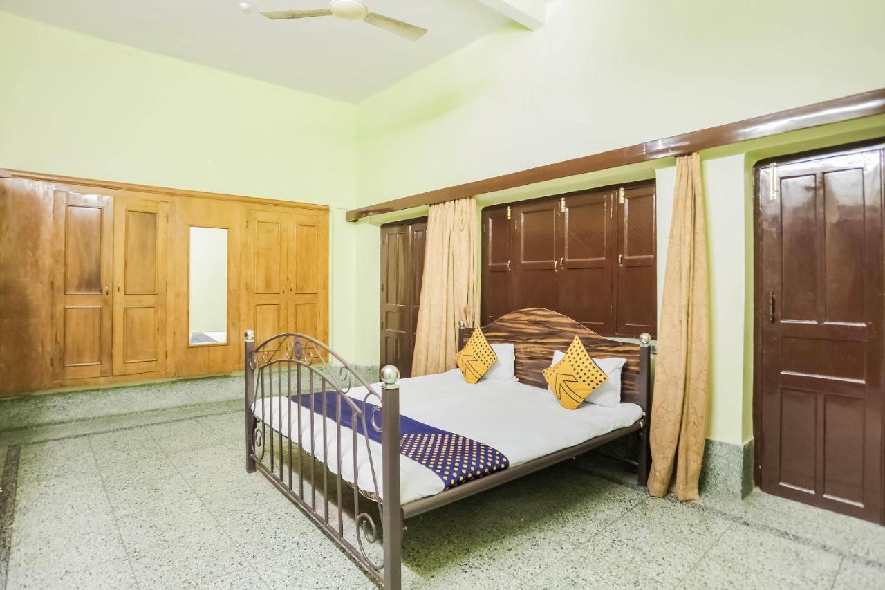 Spot On 64751 Hotel Shivani Palace Muthiganj Exterior photo